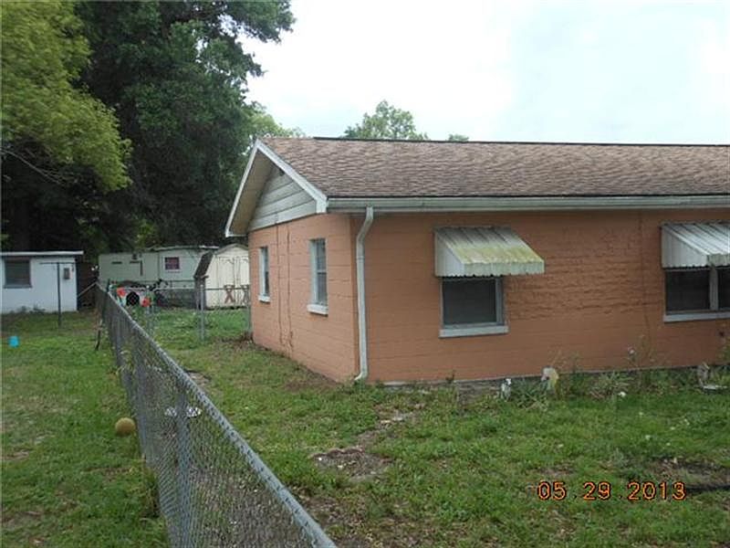 2nd image of 4416 Clay St