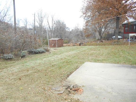5th image of 1736 N McCoy St