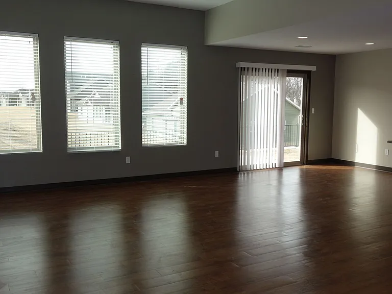 Manor Homes — Photo 115