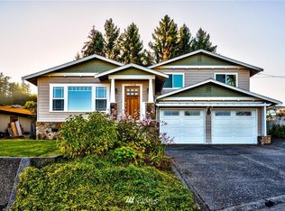 3710 37th Dr, Anacortes, WA 98221