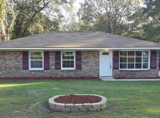 610 Beech Hill Rd, Summerville, SC 29485