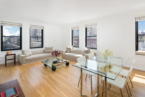 Rented by Compass | media 14