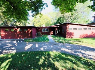 414 Mount Airy Dr, Rochester, NY 14617