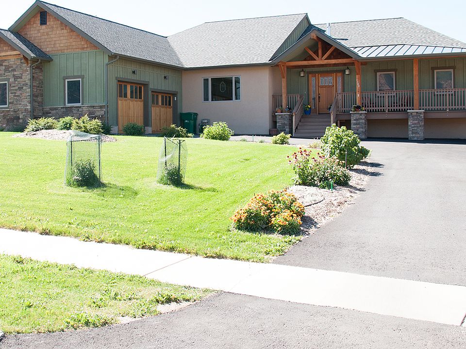 1st image of 388 Red Cliff Cir