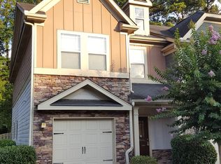 1062 N Village Dr, Decatur, GA 30032