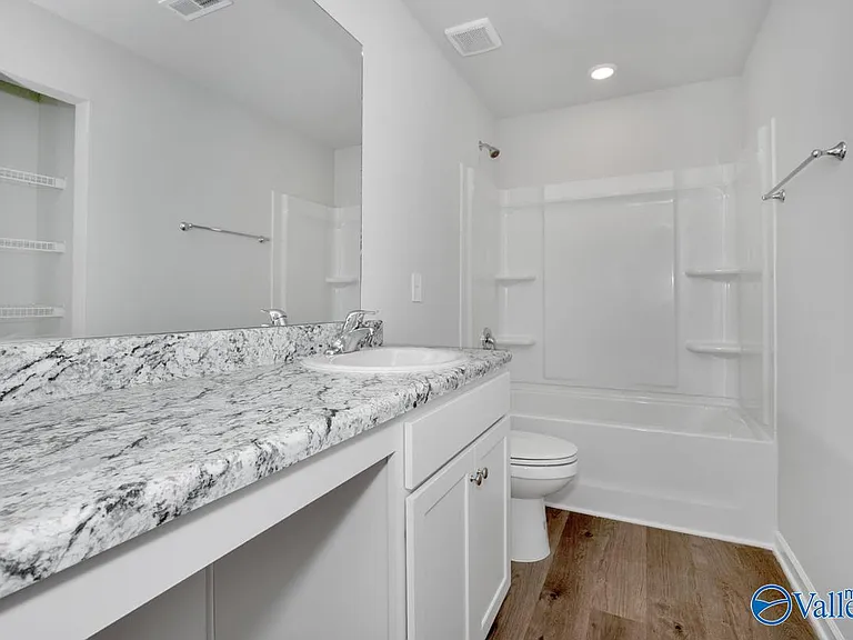 4121 Hudson Ct — Photo 13