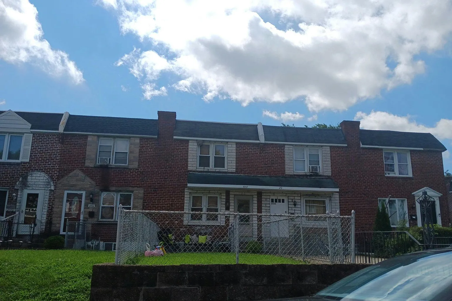 2057 Kent Rd photo 1