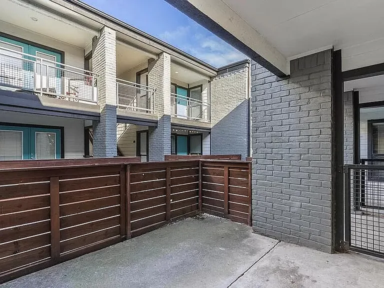 Apartments at M-Street — Photo 15