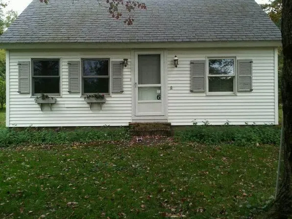 (undisclosed Address), New Milford, CT 06776