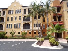 89 Vivante Blvd
