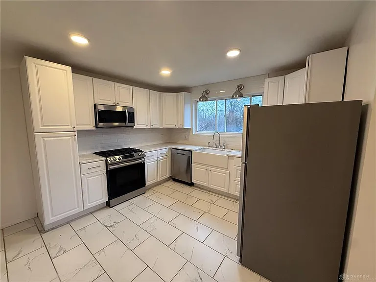 1922 Shroyer Rd — Photo 6