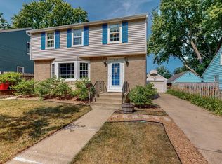 317 16th Ave SW, Rochester, MN 55902