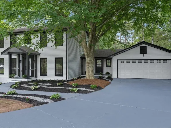 772 Brookwood Ter SW, Lilburn, GA 30047