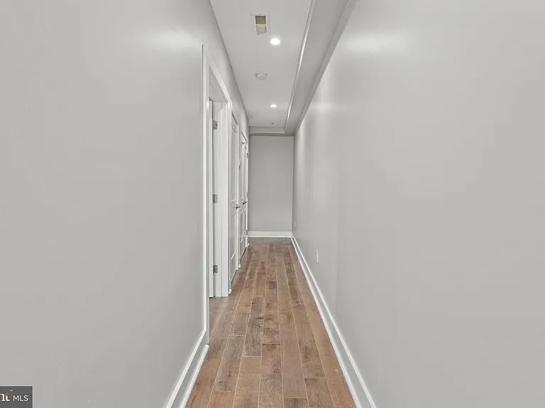 2419 Benning Rd NE — Photo 8
