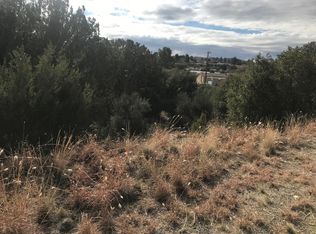16047 S Zuni Dr, Mayer, AZ 86333