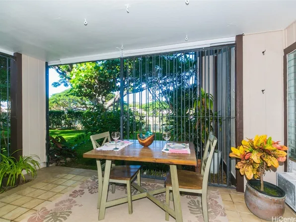3721 Kanaina Ave APT 102, Honolulu, HI 96815