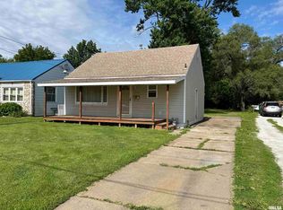 1319 N 24th St, Quincy, IL 62301
