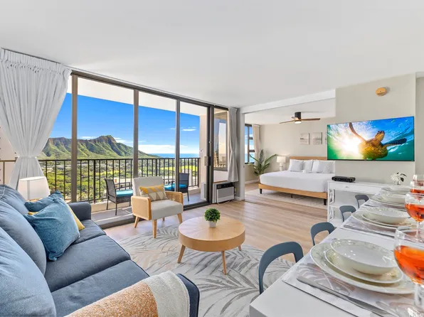 201 Ohua Ave #I-3303, Honolulu, HI 96815