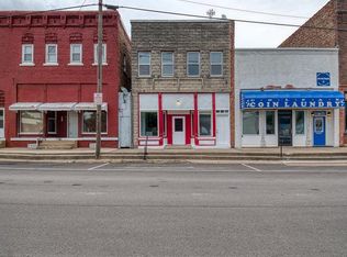 104 S Center St, Colfax, IL 61728