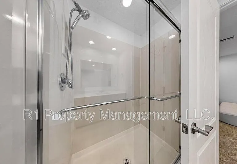 108 Hue St SW — Photo 72