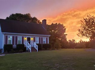 7009 Apple Ln, Holly Springs, NC 27540