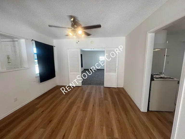 850 Linda Ln — Photo 11