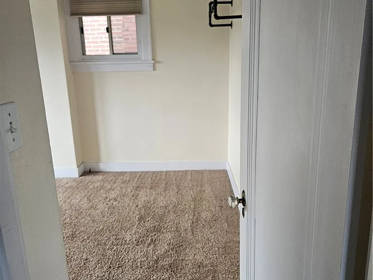 713 Hazelwood Ave — Photo 23