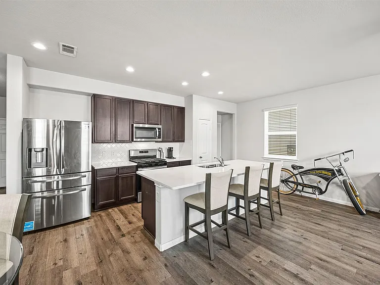 3919 Faletti Dr — Photo 8