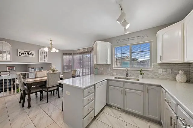 2212 N Pointe Meadow Loop — Photo 12