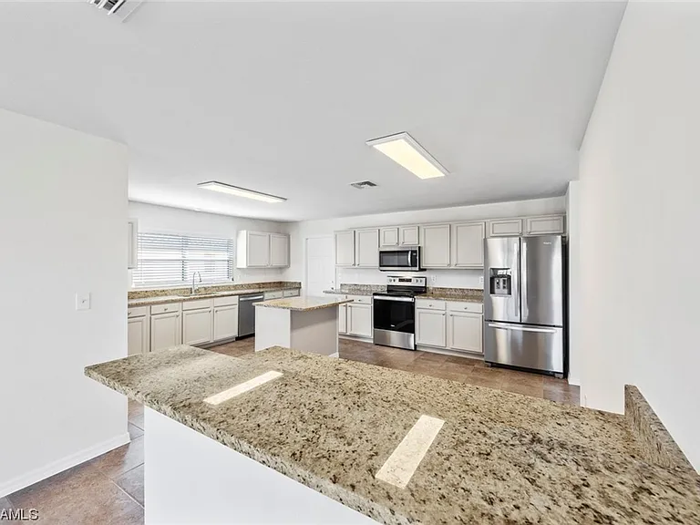 18251 Beauty Berry Ct — Photo 23