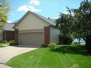 1st image of 3548 Clearwater Cir