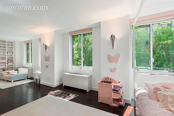 Sold by Corcoran | media 16