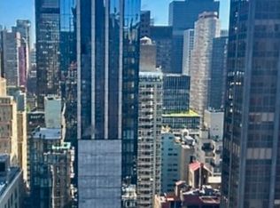 145 E 48th St APT 33A, New York, NY 10017