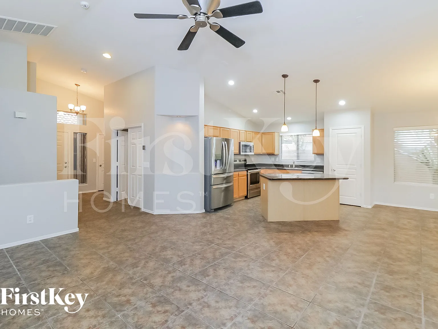 3 bed, 2.0 bath, 1528 sqft, $1,950 — Photo 3