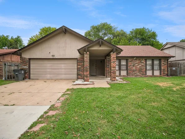 11913 E 38th Pl, Tulsa, OK 74146