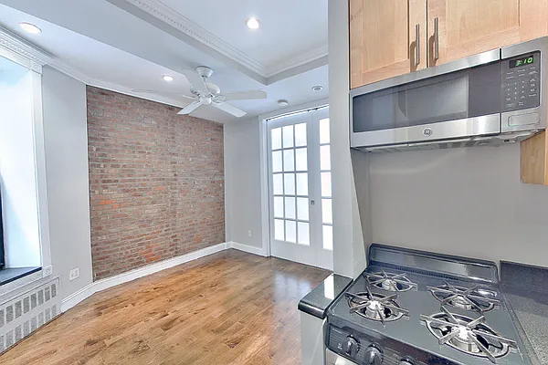 Rented by Centennial Properties NY | media 8