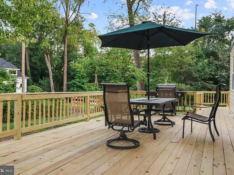 6621 Hallwood Ave — Photo 35