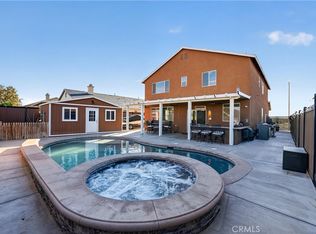 13669 Mesa View Dr, Victorville, CA 92392