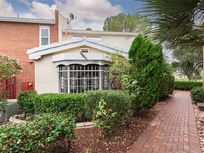 566 Tam O Shanter, Las Vegas, NV, 89109
