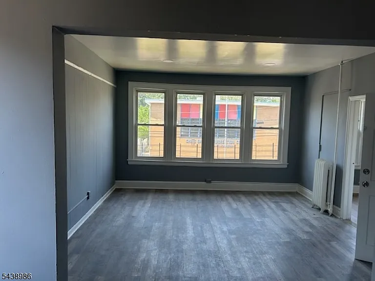 298 Union Ave #2 — Photo 8