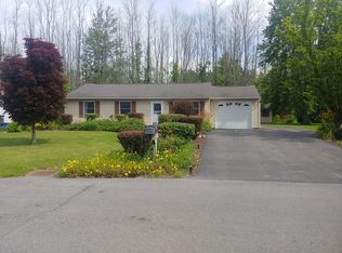 8840 English Rd, Brewerton, NY 13029