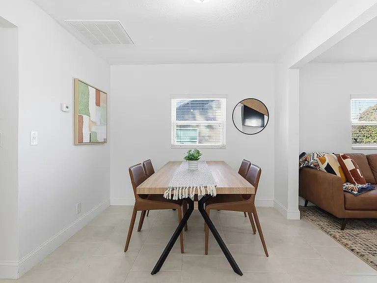118 W Sligh Ave — Photo 10