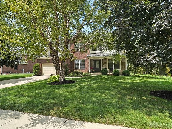2nd image of 2941 Parkwood Dr