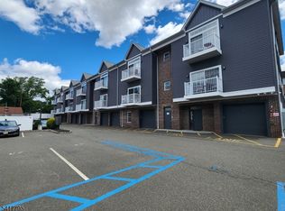 59 Willet St #5-2A, Bloomfield, NJ 07003