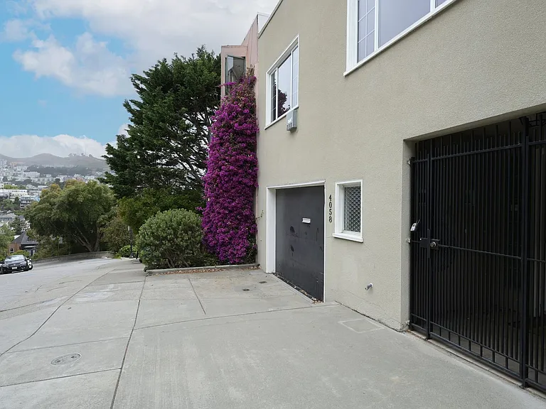 4058 20th St — Photo 39