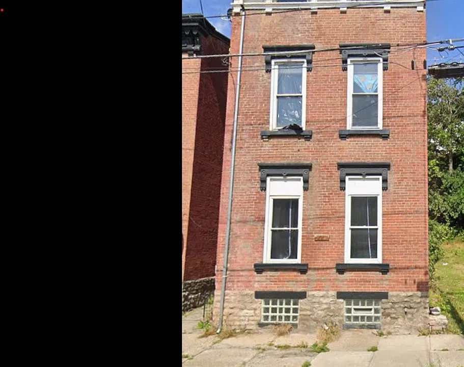 929 State Ave #2