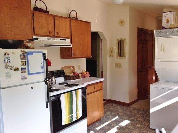 5th image of 295 Heron Ln