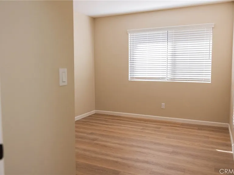 1219 N Edwards St #33 — Photo 20