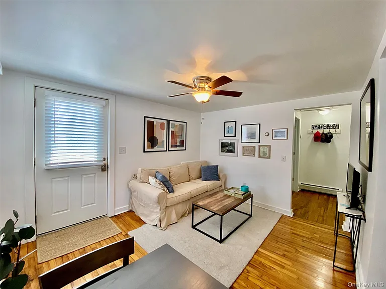 880 Wiggins St — Photo 6