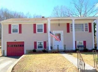 24 New York Ave, Cumberland, RI 02864